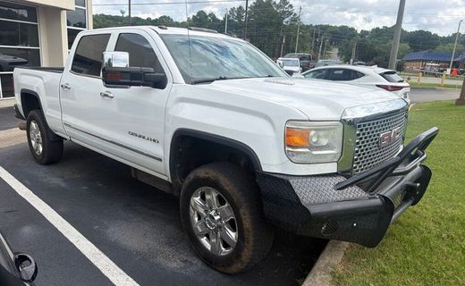 2015 GMC Sierra Denali