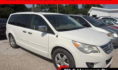 2010 Volkswagen Routan SEL Premium