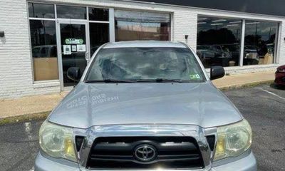 2005 Toyota Tacoma Base