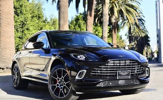 2021 Aston Martin DBX