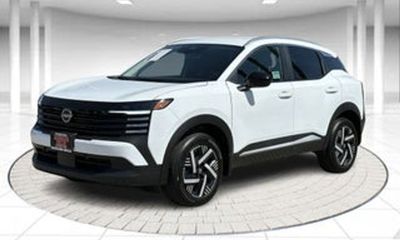 2026 Nissan Kicks MPV SV