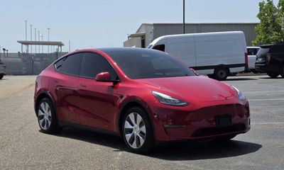 2020 Tesla Model Y Long Range