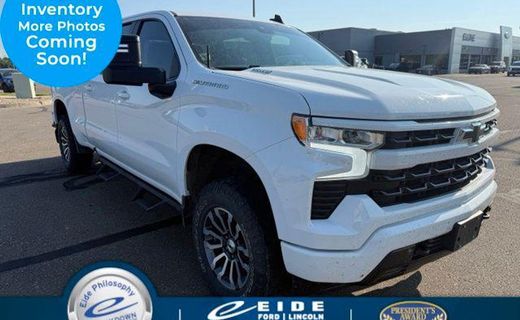 2022 Chevrolet Silverado RST