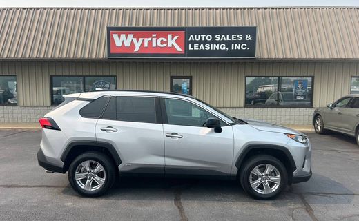 2022 Toyota RAV4 LE