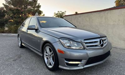 2012 Mercedes-Benz C-Class C250