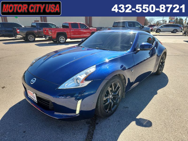 2020 Nissan 370Z — a typically priced live listing
