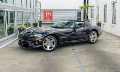 2000 Dodge Viper RT 10 GTS