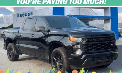 2024 Chevrolet Silverado Custom