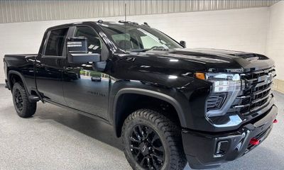 2026 Chevrolet Silverado HD LT