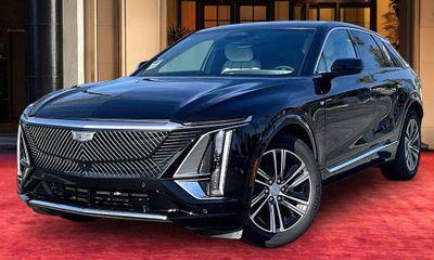 2026 Cadillac Lyriq Luxury