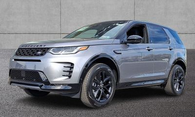 2026 Land Rover Discovery Sport Landmark