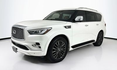 2022 Infiniti QX80 SV