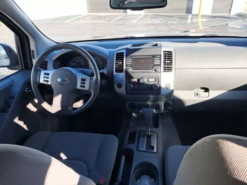 2017 Nissan Frontier — a typically priced live listing