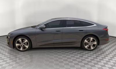 2025 Audi A6 E Tron 55