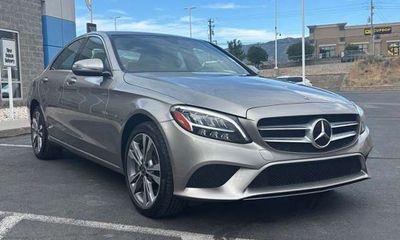 2019 Mercedes-Benz C-Class C300 4M