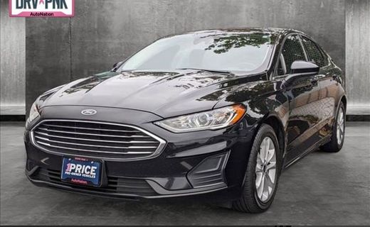 2020 Ford Fusion SE
