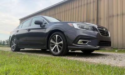 2018 Subaru Legacy Limited M R