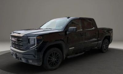 2024 GMC Sierra Elevation