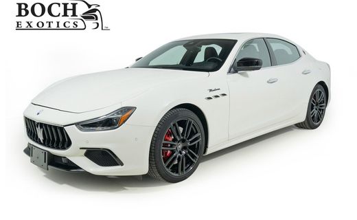 2024 Maserati Ghibli Modena Q4