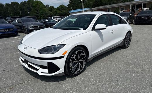 2025 Hyundai Ioniq 6 SEL