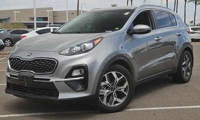 2020 Kia Sportage EX Technology Package