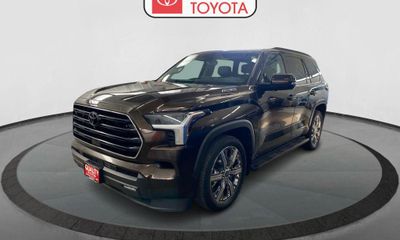 2023 Toyota Sequoia Platinum