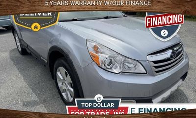 2012 Subaru Outback Limited M R