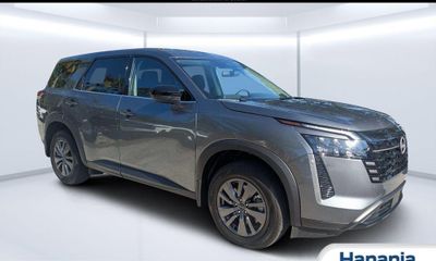 2026 Nissan Pathfinder S