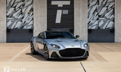 2019 Aston Martin DBS Superleggera Coupe
