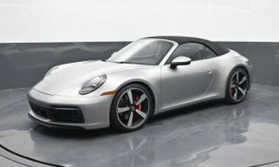 2021 Porsche 911 Carrera Cabriolet 4