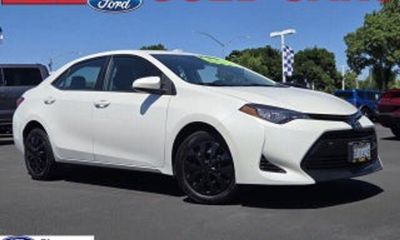 2020 Toyota Corolla SE CVT