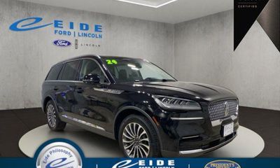 2024 Lincoln Aviator Base