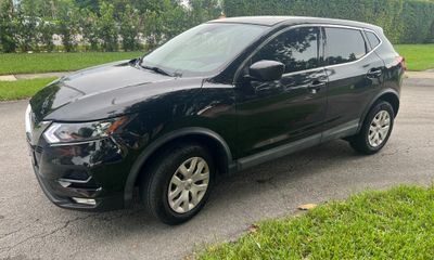 2020 Nissan Rogue Sport S