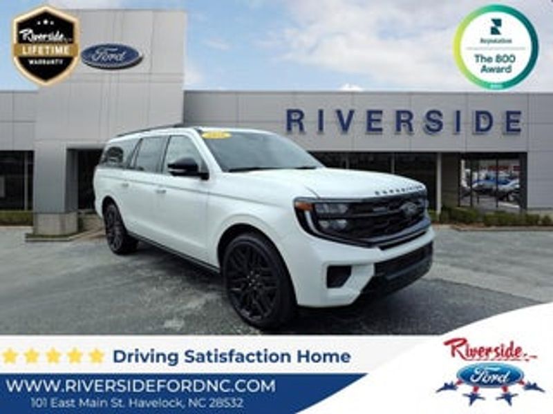 2026 Ford Expedition — a typically priced live listing