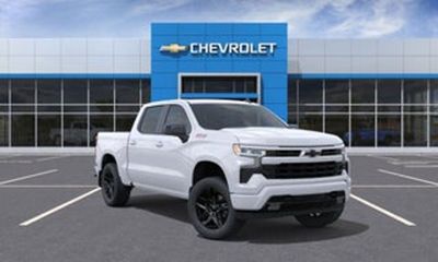 2025 Chevrolet Silverado LT
