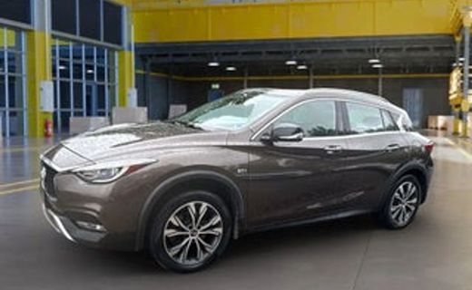2017 Infiniti QX30 Premium