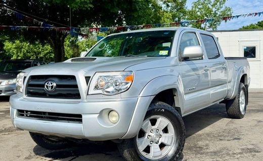 2006 Toyota Tacoma DLX