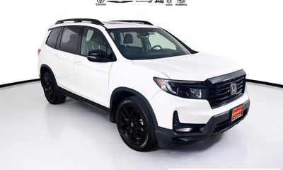 2025 Honda Passport Black Edition