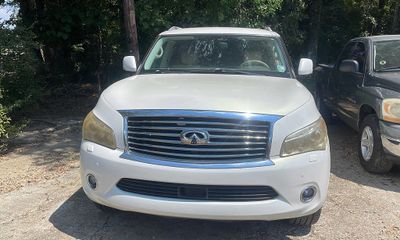 2013 Infiniti QX56 Base