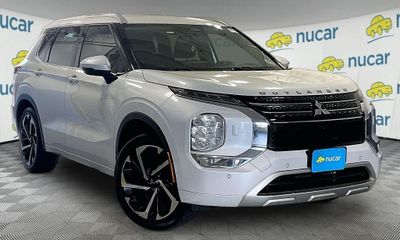 2022 Mitsubishi Outlander
