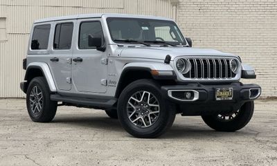 2024 Jeep Wrangler Sahara