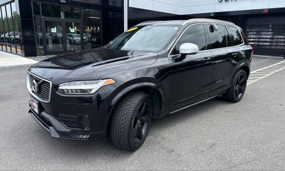 2017 Volvo XC90 R Design