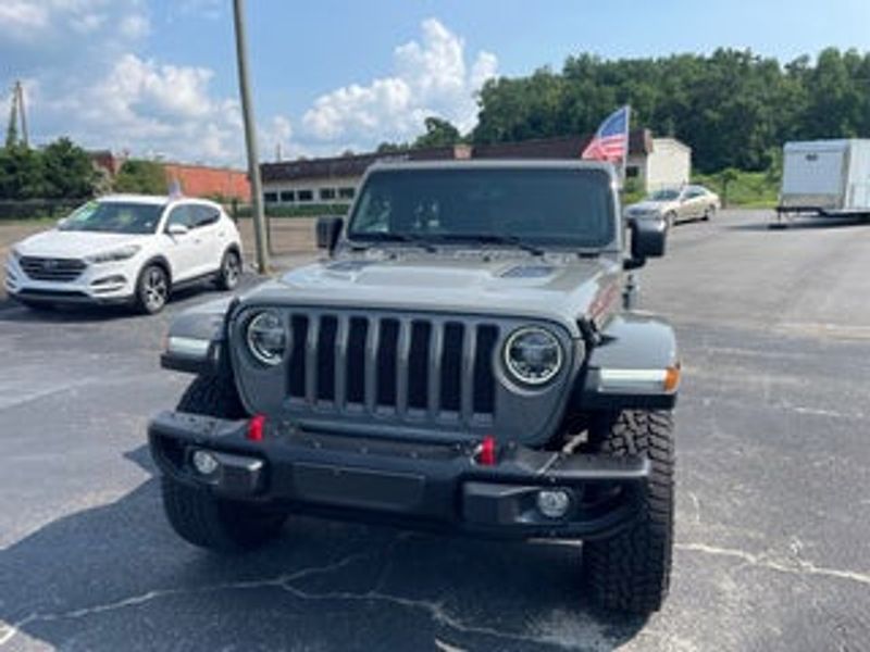 2021 Jeep Wrangler — a typically priced live listing