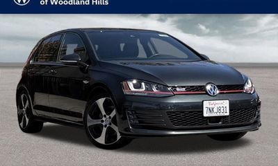 2016 Volkswagen Golf GTI 2 0T Base