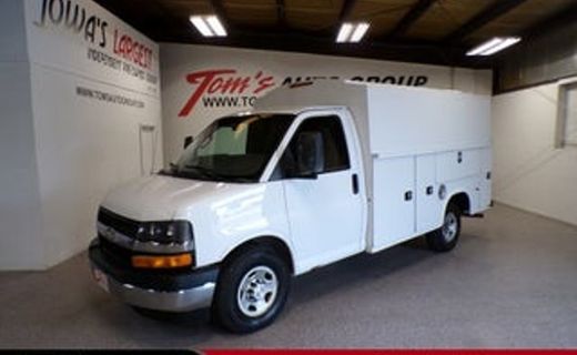 2017 Chevrolet Express 3500 Cutaway 139