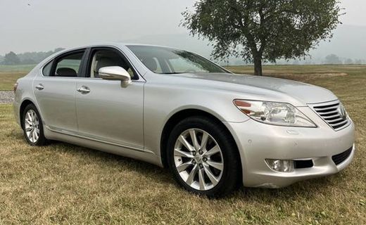2011 Lexus LS 460