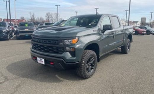 2026 Chevrolet Silverado Custom