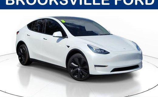 2023 Tesla Model Y Long Range