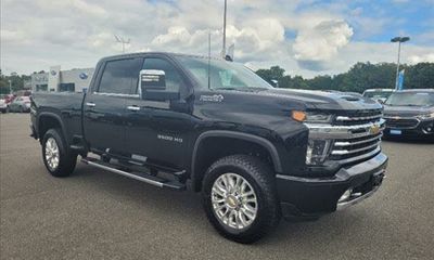 2022 Chevrolet Silverado HD High Country