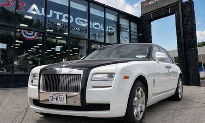 2012 Rolls-Royce Ghost Sedan